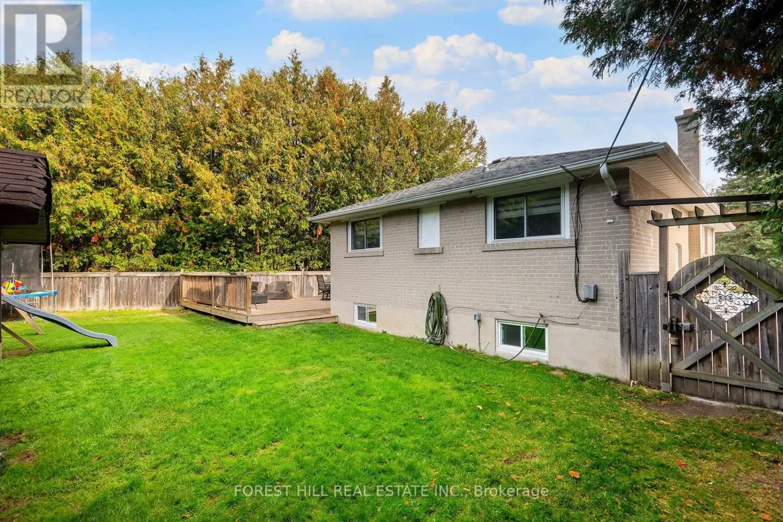 120 CHERRYWOOD DRIVE