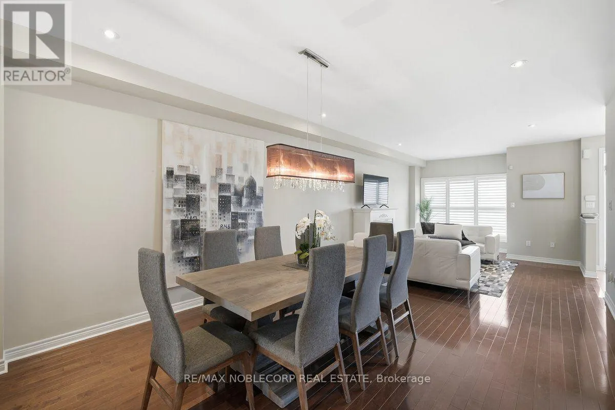 37 - 8900 BATHURST STREET