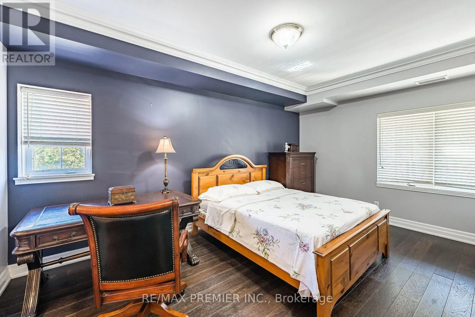304 - 9451 JANE STREET