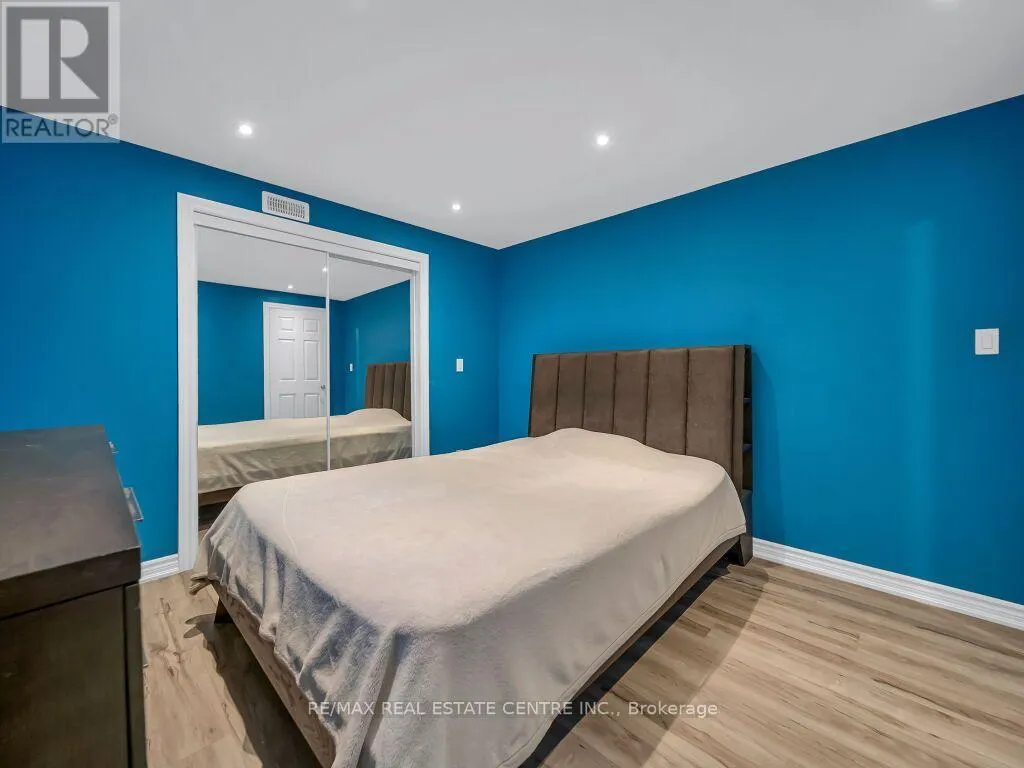 1244 LAURAND STREET