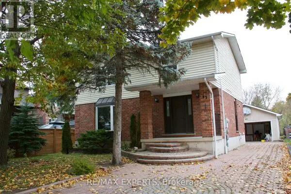 83 MORAY AVENUE