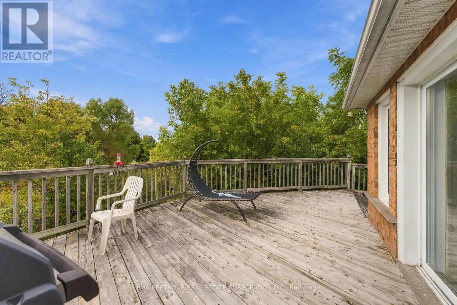 18 DEERGLEN TERRACE
