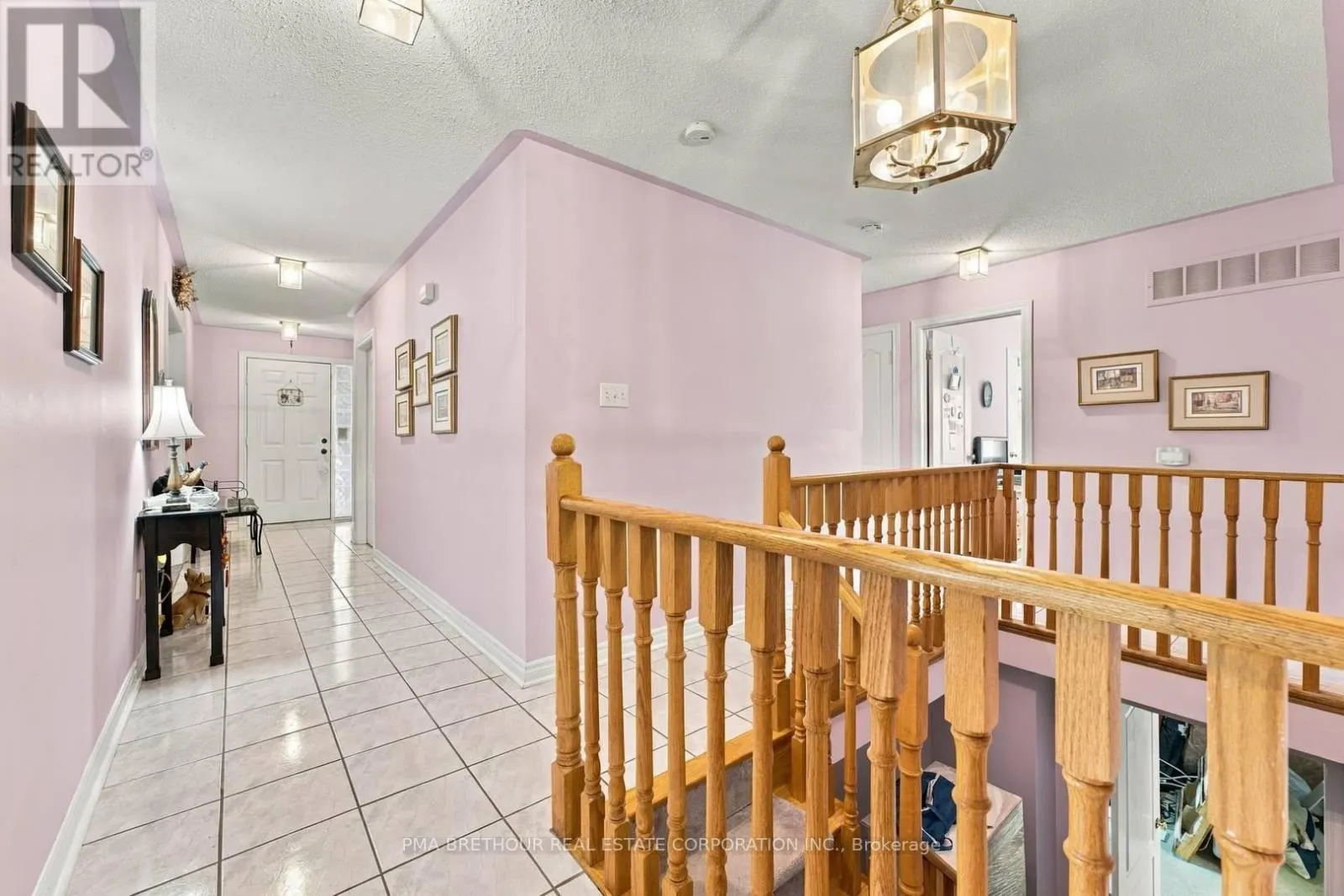 18 DEERGLEN TERRACE