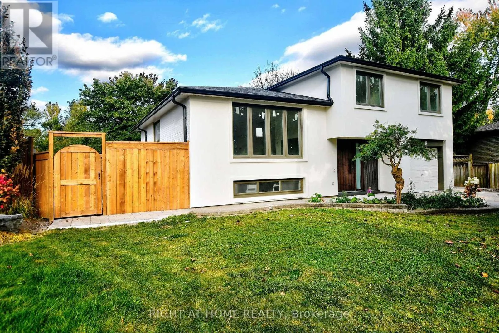 8 HILL DRIVE