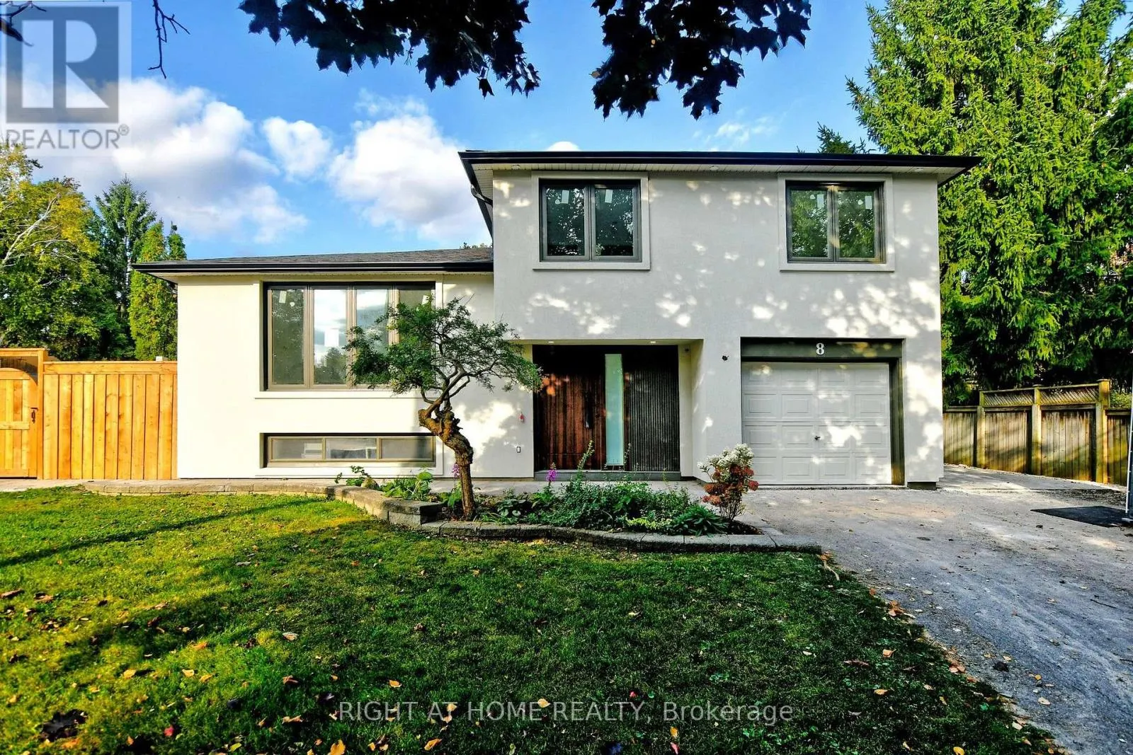 8 HILL DRIVE