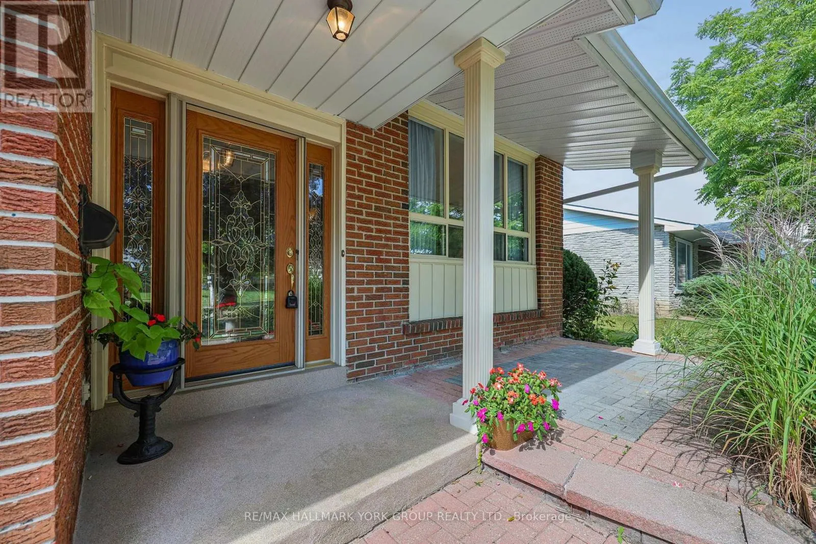 80 FAIRWAY DRIVE