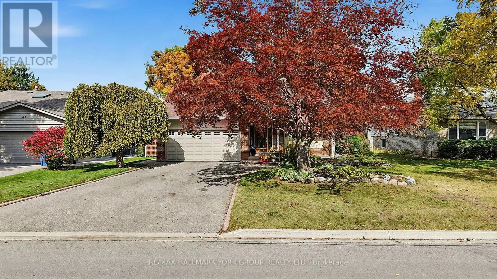 80 FAIRWAY DRIVE