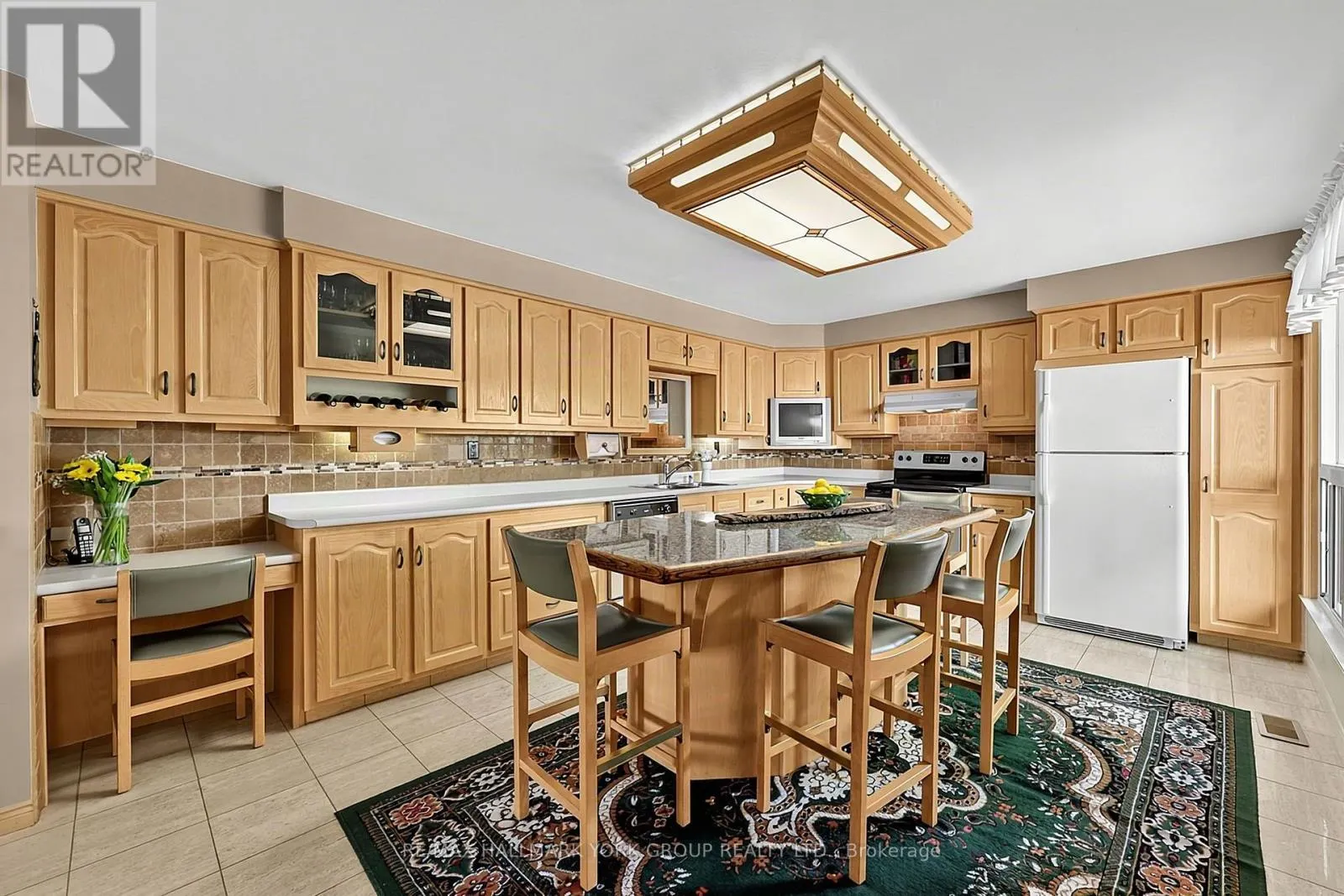 80 FAIRWAY DRIVE