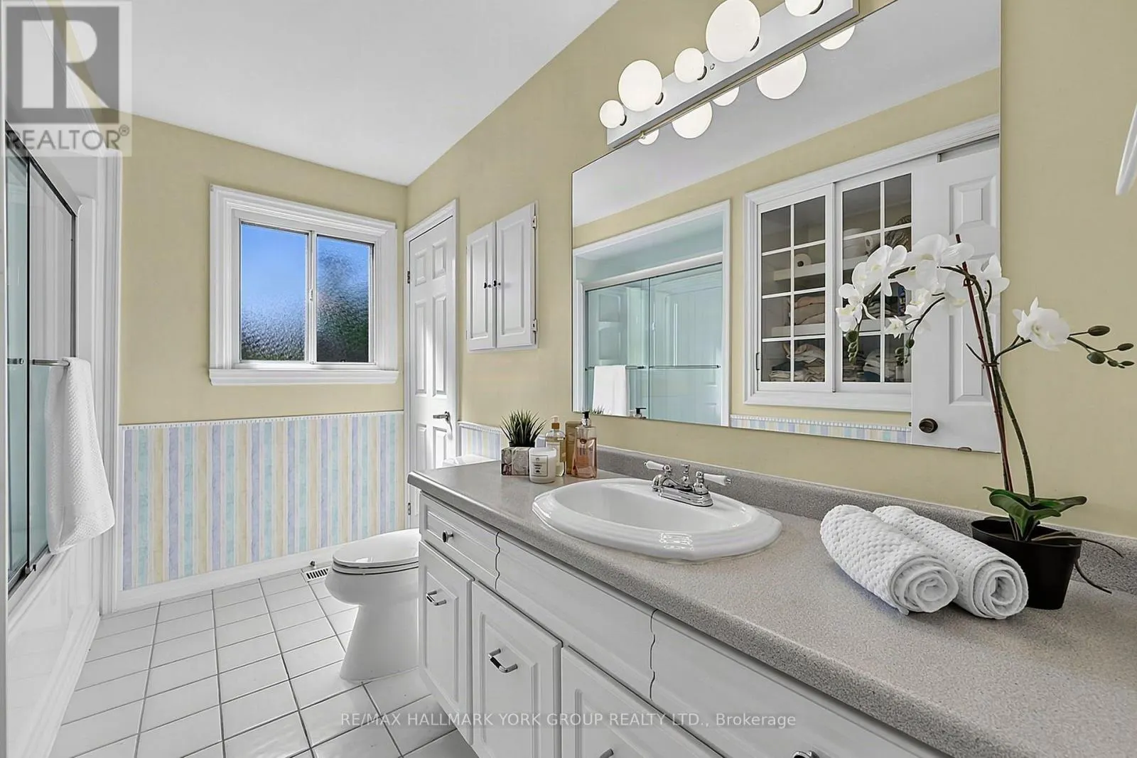 80 FAIRWAY DRIVE