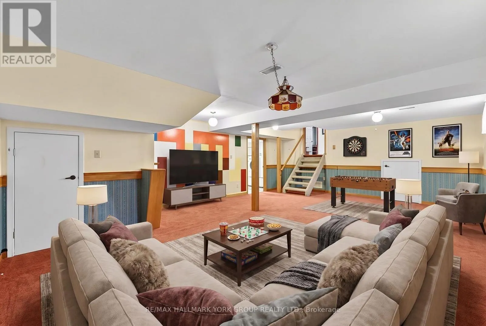 80 FAIRWAY DRIVE