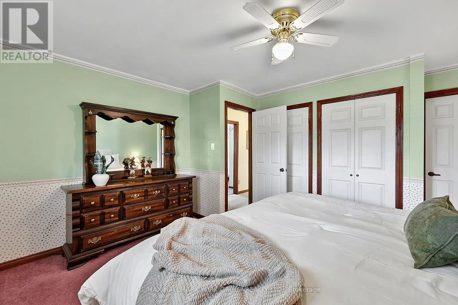 80 FAIRWAY DRIVE