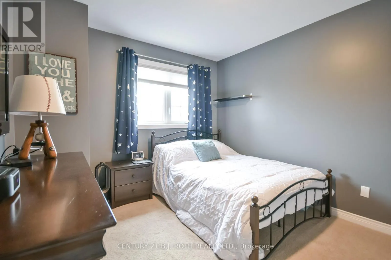 114 STONEMOUNT CRESCENT