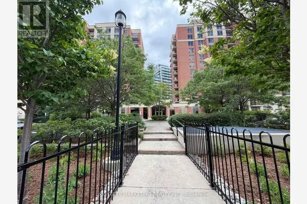 PH13 - 75 KING WILLIAM CRESCENT