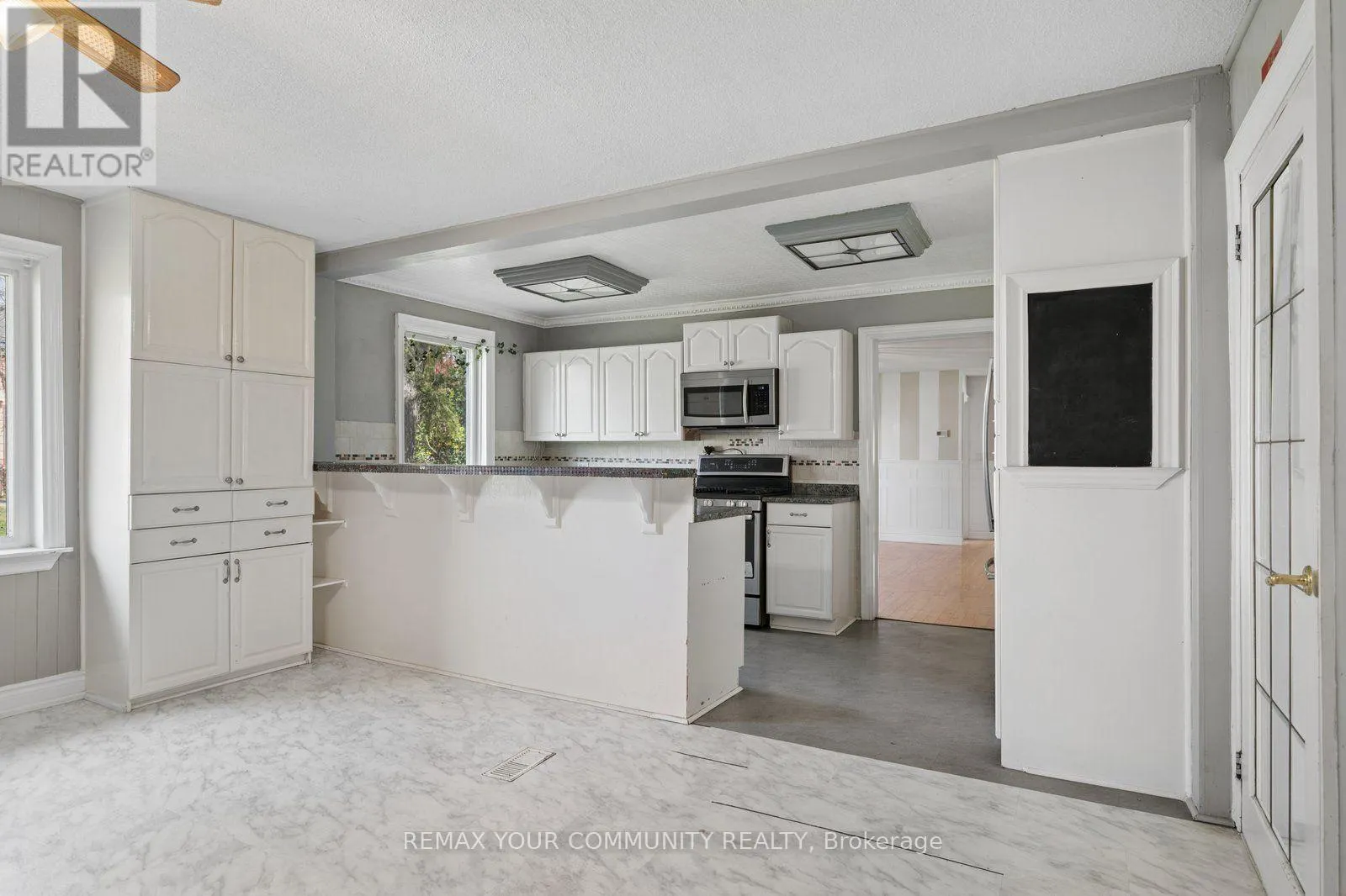 5440 YONGE STREET