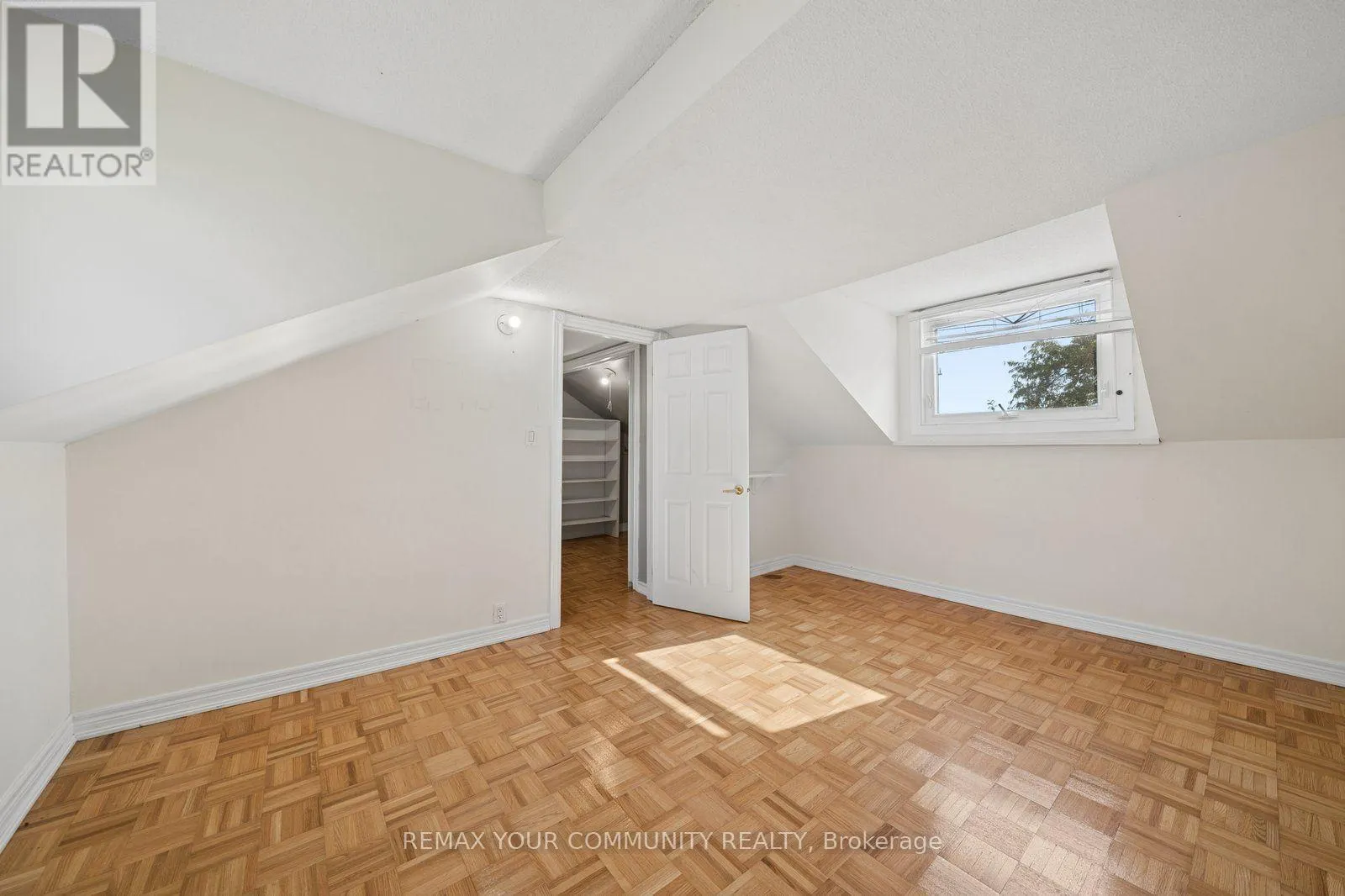 5440 YONGE STREET