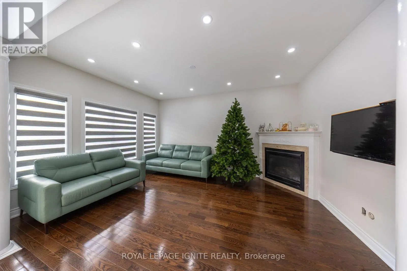 96 MAVERICK CRESCENT