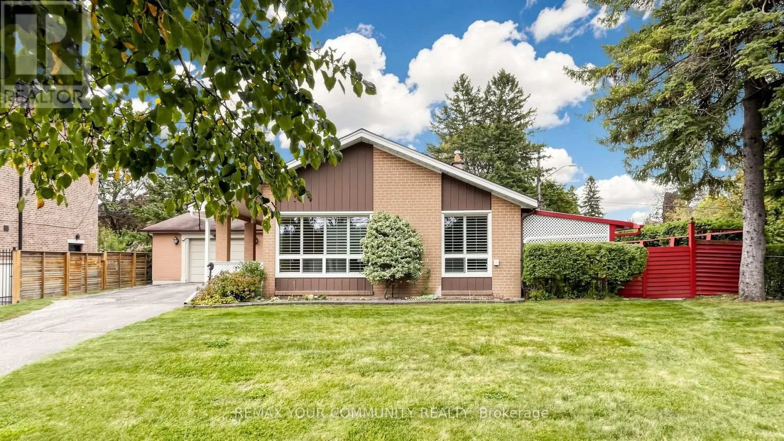 43 SEATON DRIVE