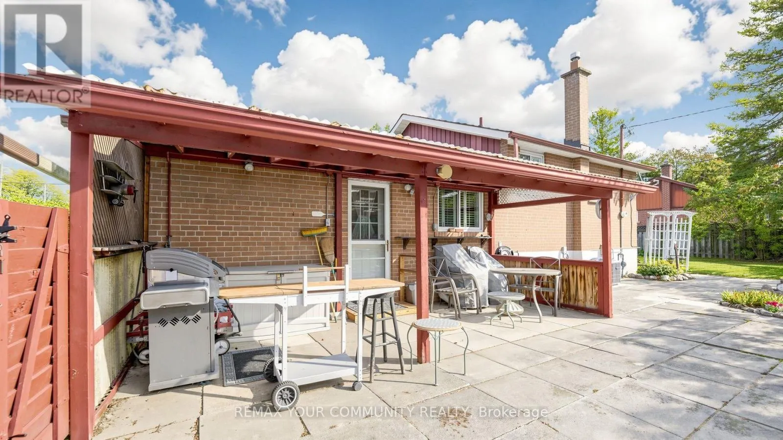 43 SEATON DRIVE