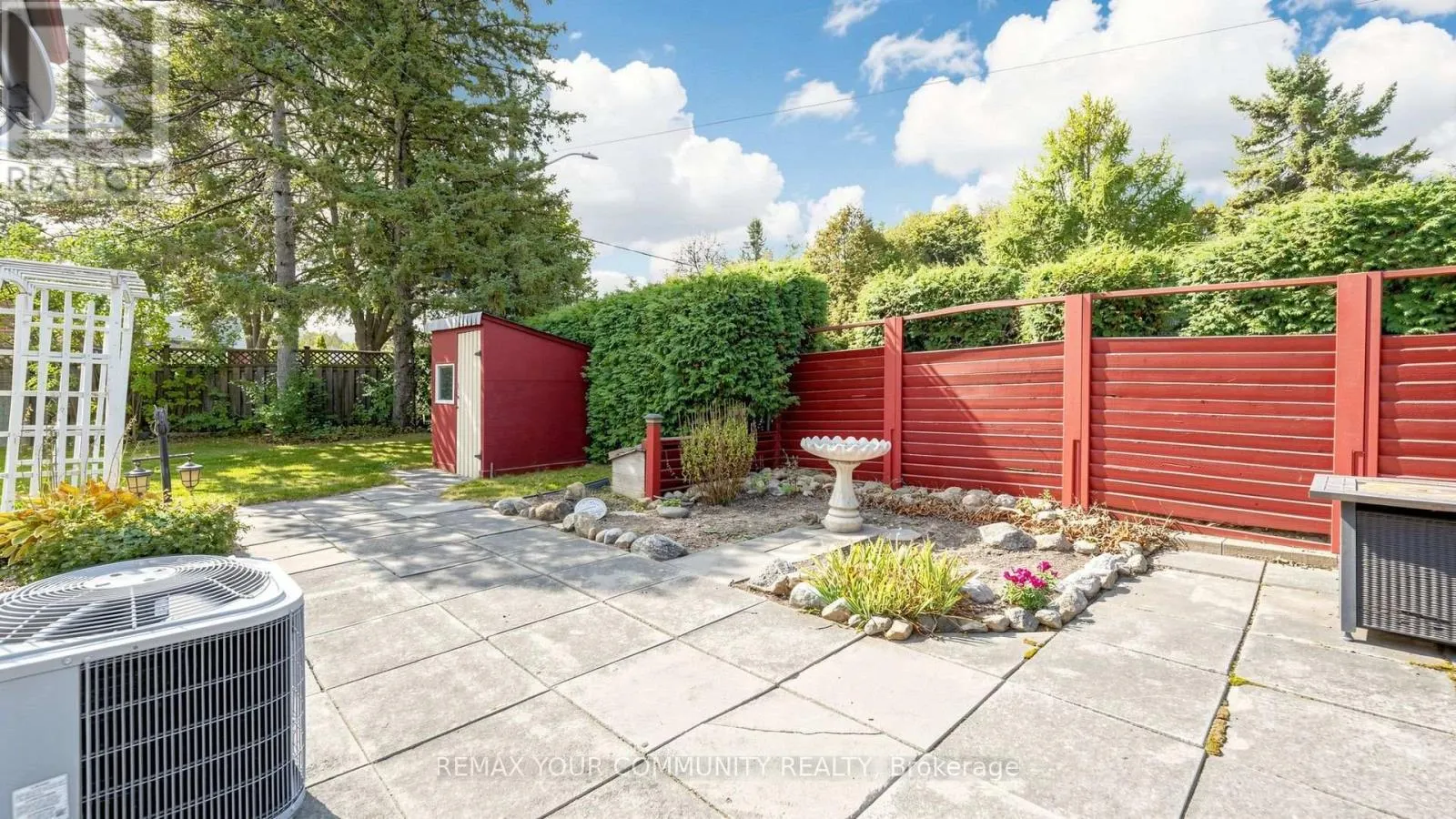 43 SEATON DRIVE