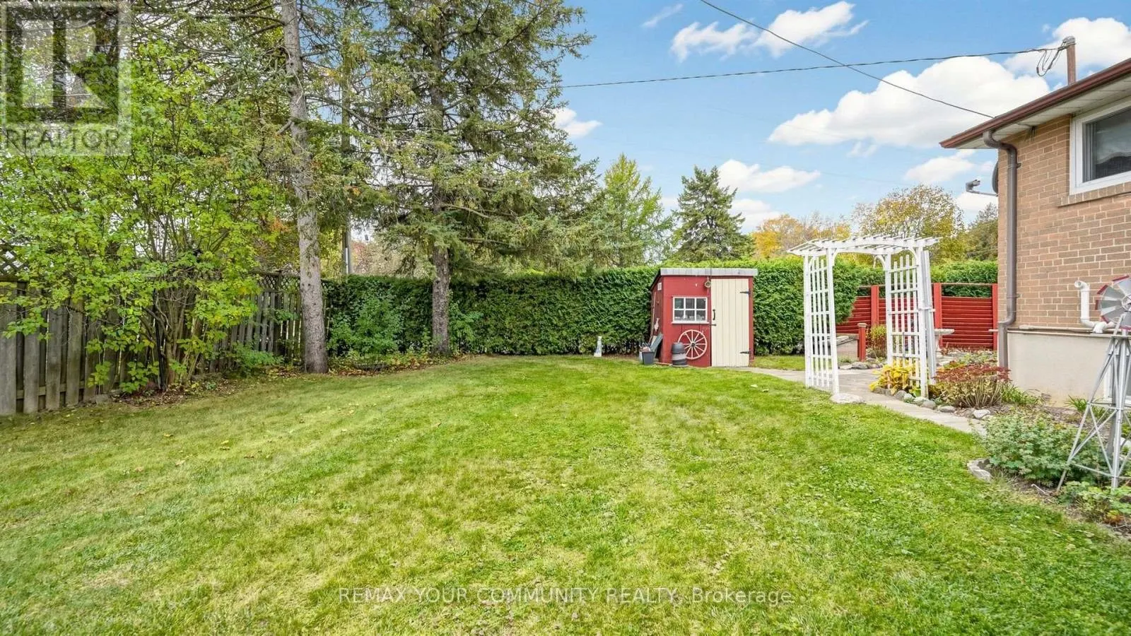 43 SEATON DRIVE