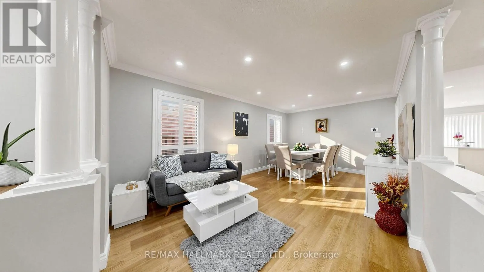 336 ST JOAN OF ARC AVENUE