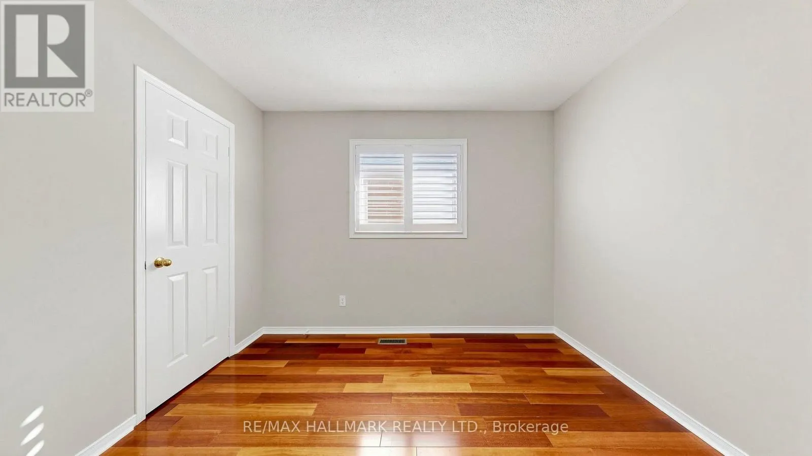 336 ST JOAN OF ARC AVENUE