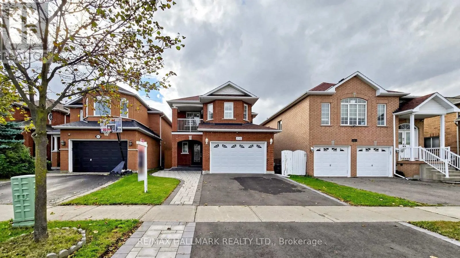 336 ST JOAN OF ARC AVENUE
