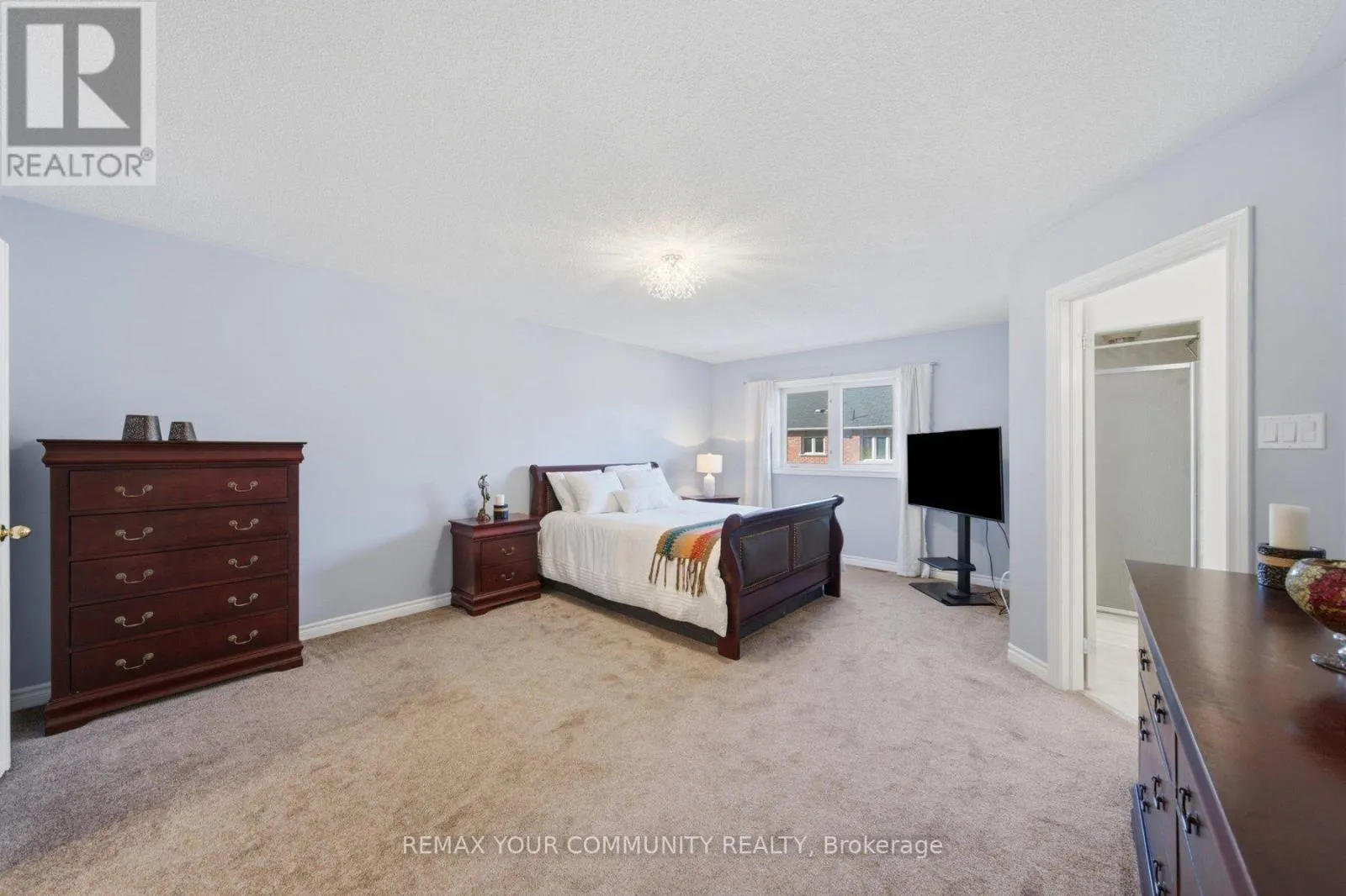 4 DANIEL REAMAN CRESCENT