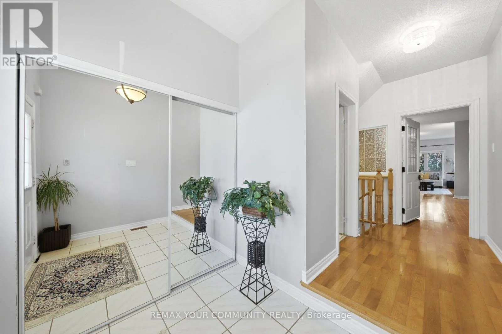 4 DANIEL REAMAN CRESCENT