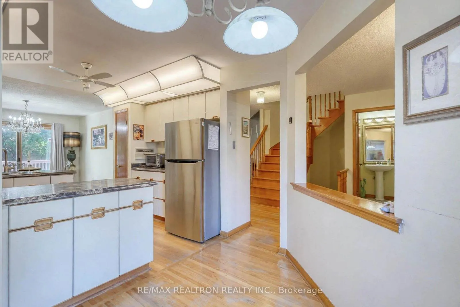 38 KIMBERGATE WAY