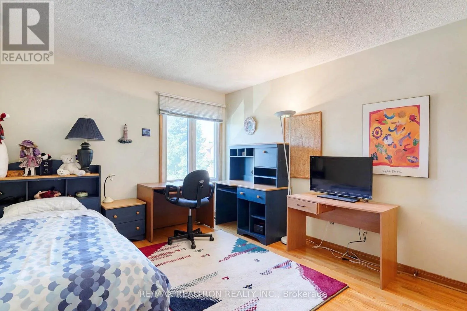 38 KIMBERGATE WAY