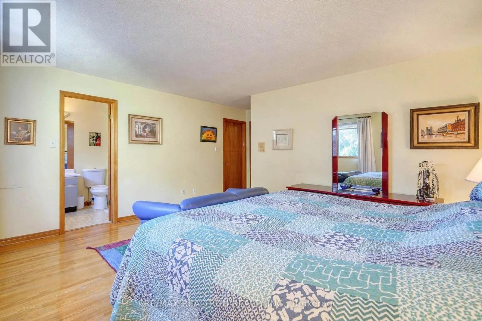 38 KIMBERGATE WAY