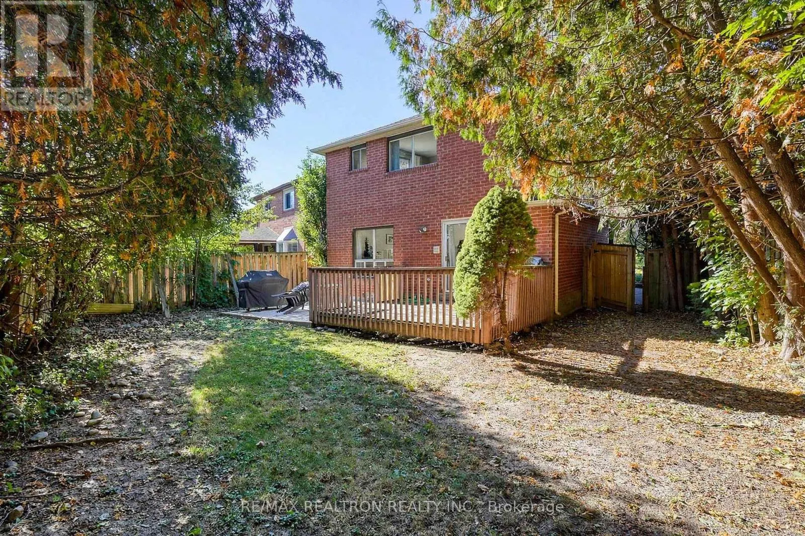 38 KIMBERGATE WAY