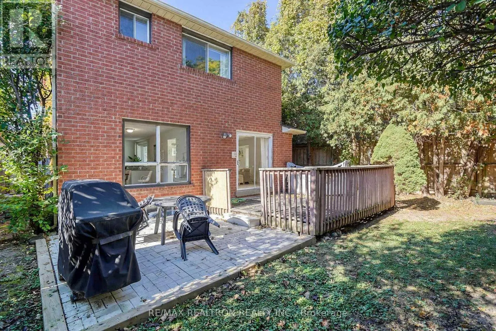 38 KIMBERGATE WAY