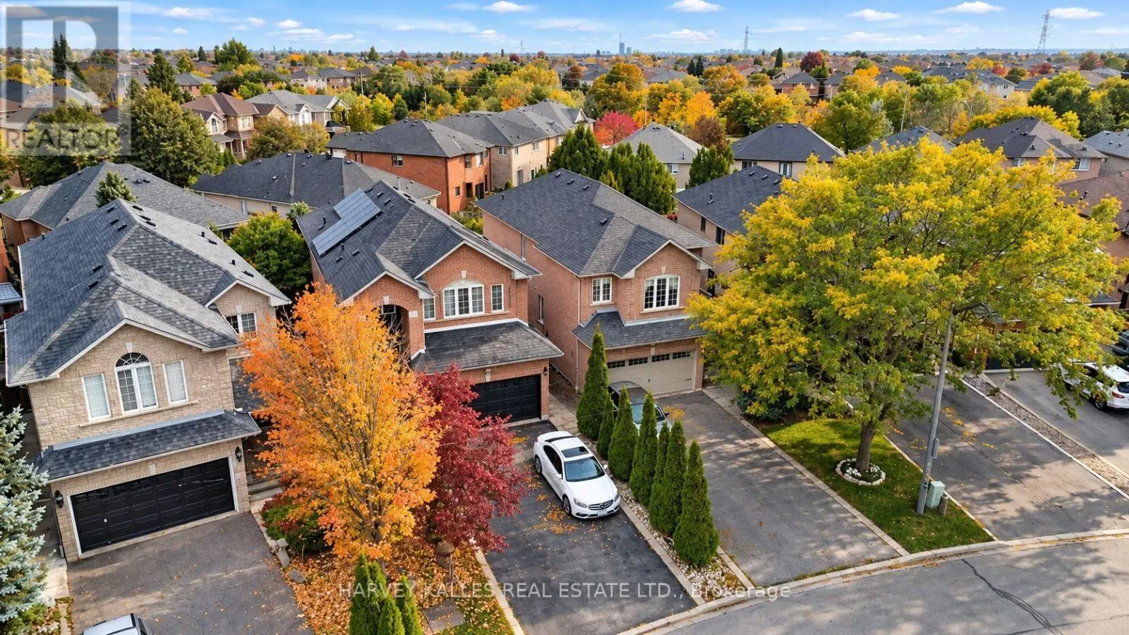 35 WATER GARDEN LANE