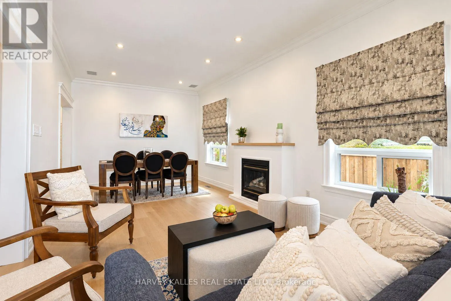 35 WATER GARDEN LANE