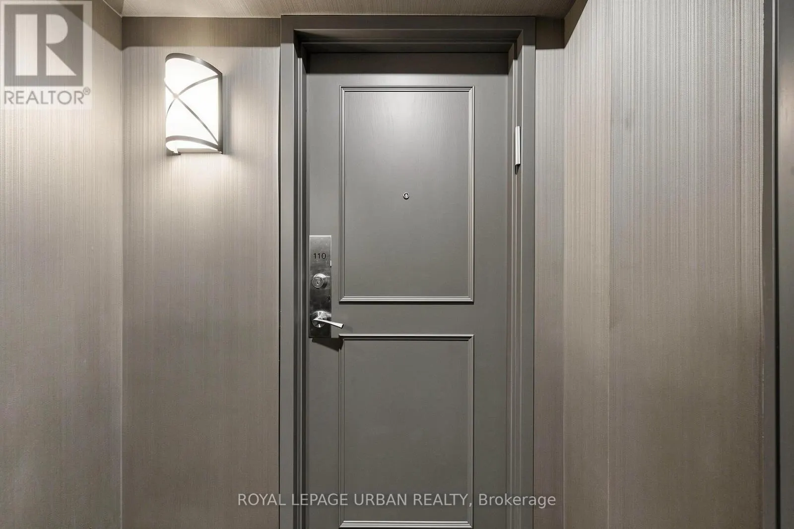 110 - 11 TOWNSGATE DRIVE