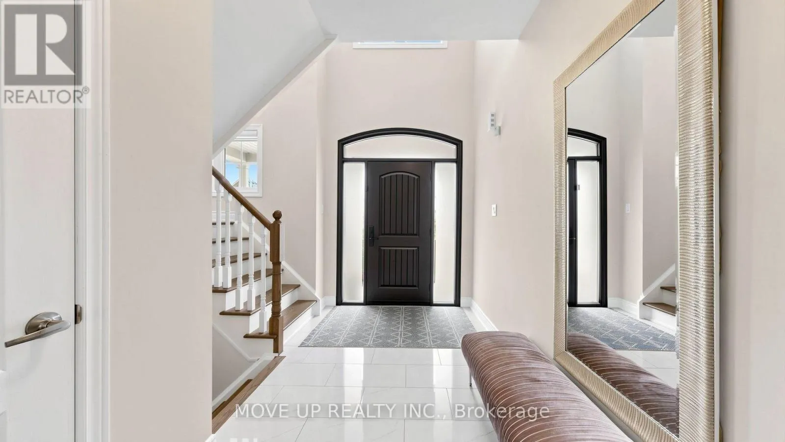 35 LAUDERDALE DRIVE