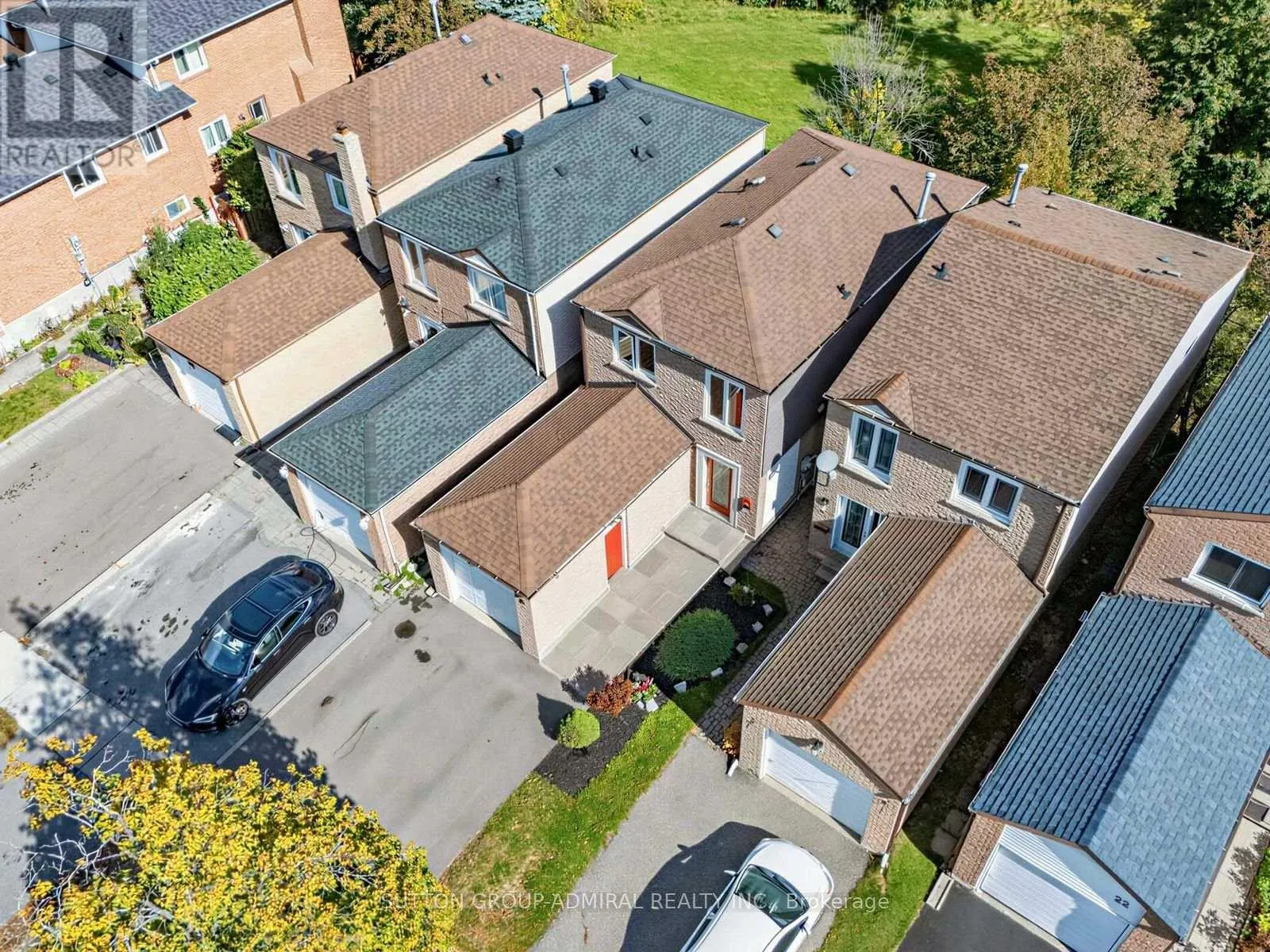 18 RIVIERA DRIVE