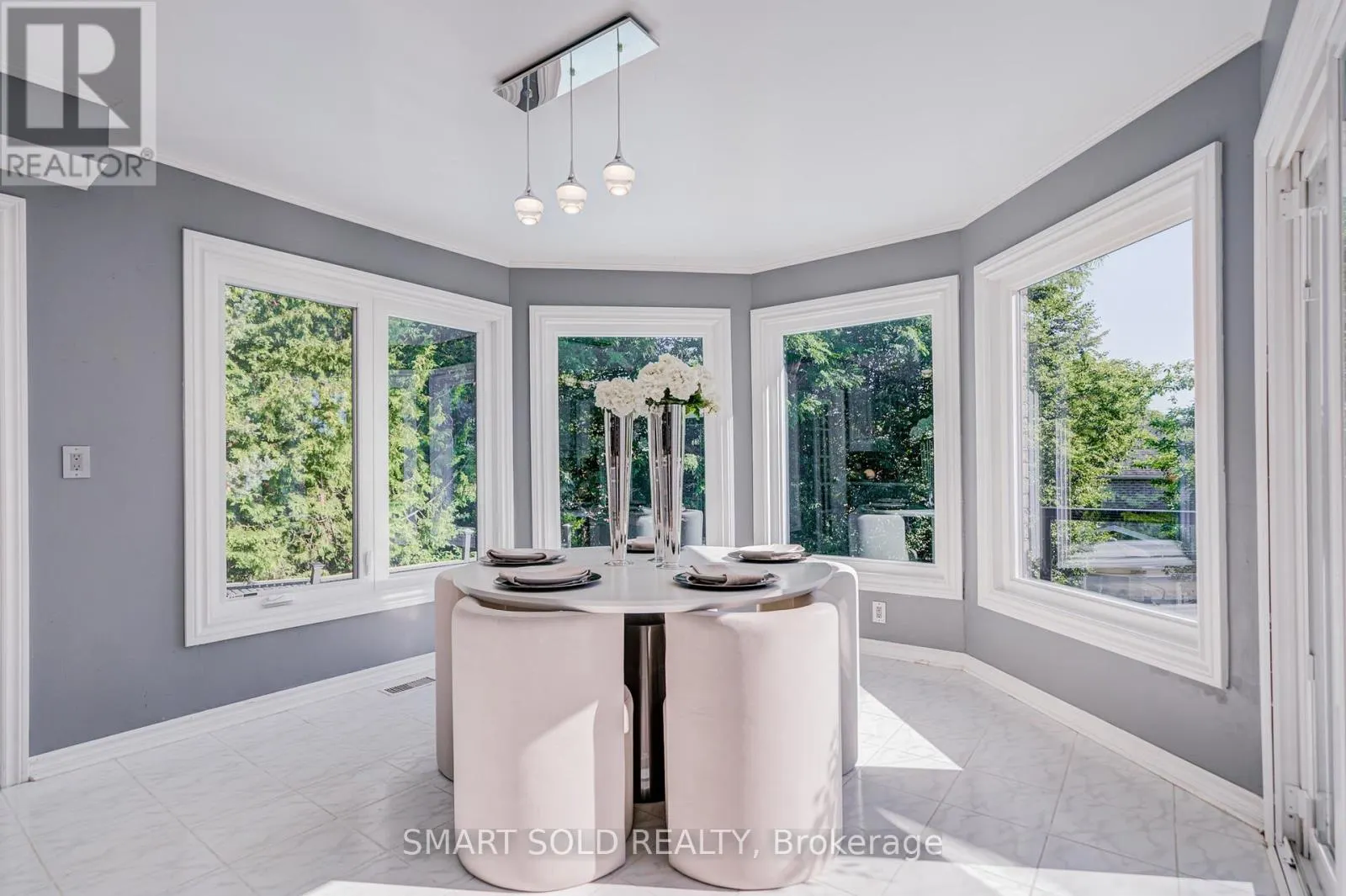 350 KIRBY CRESCENT