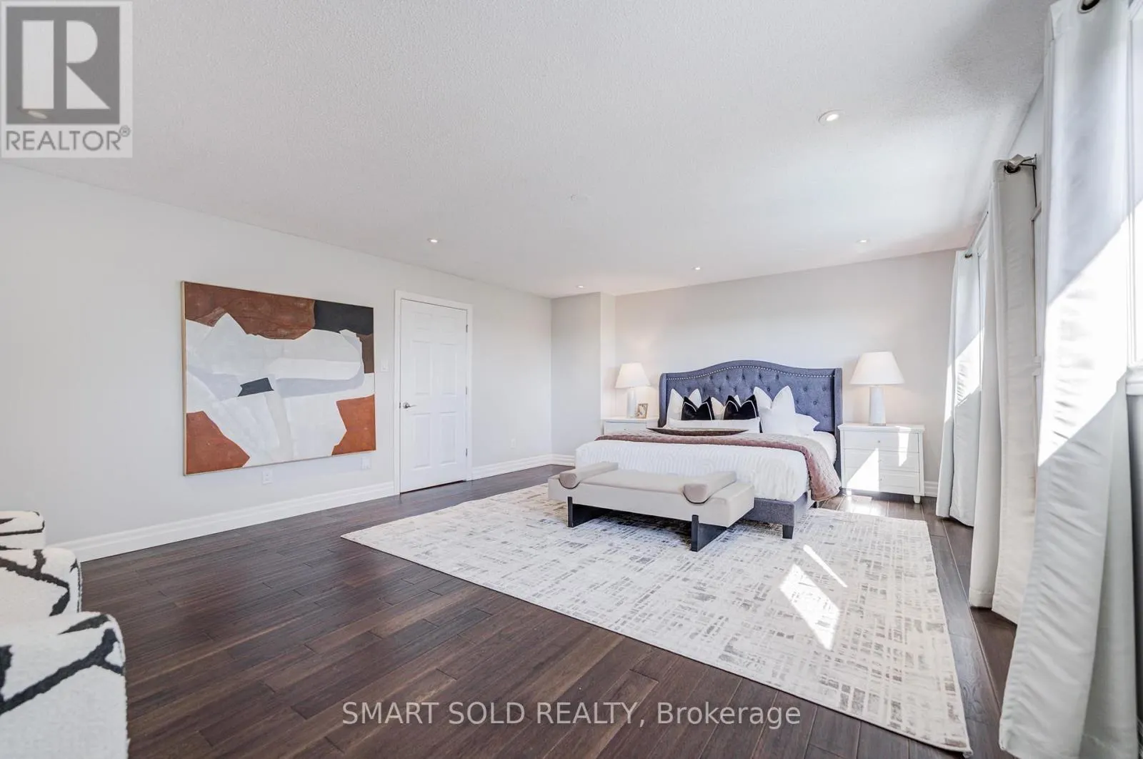350 KIRBY CRESCENT