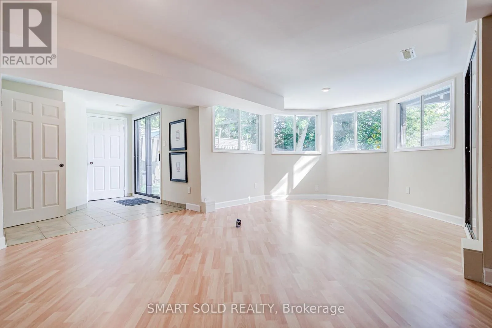 350 KIRBY CRESCENT