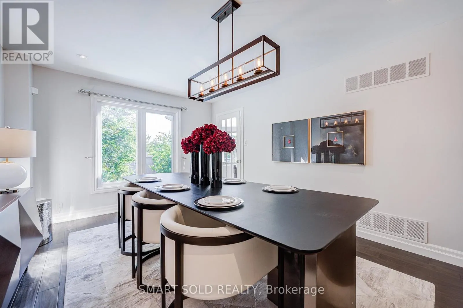 350 KIRBY CRESCENT