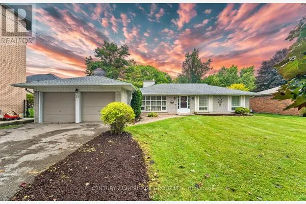22 POPLAR DRIVE