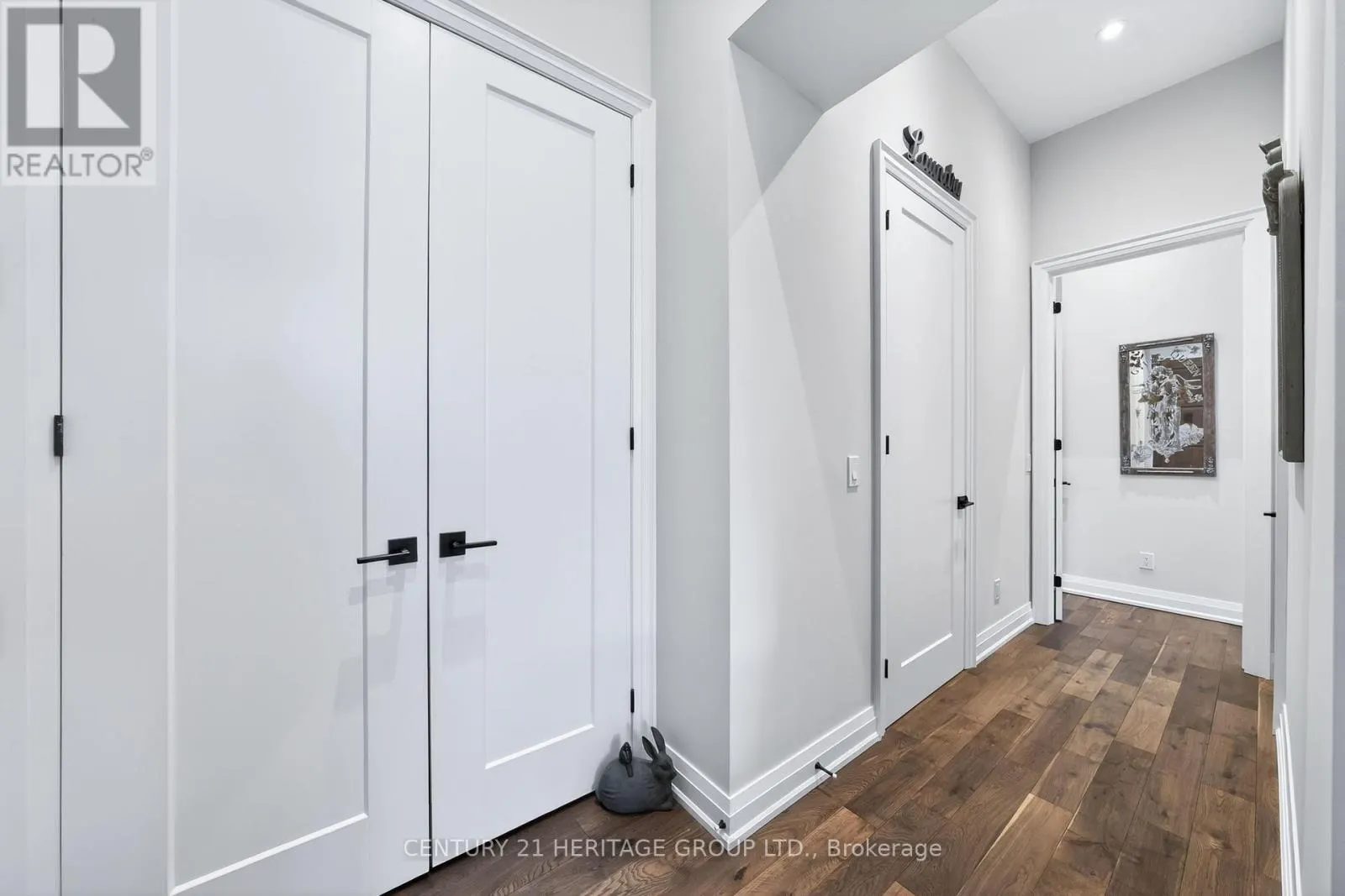 304 - 400 PARK AVENUE
