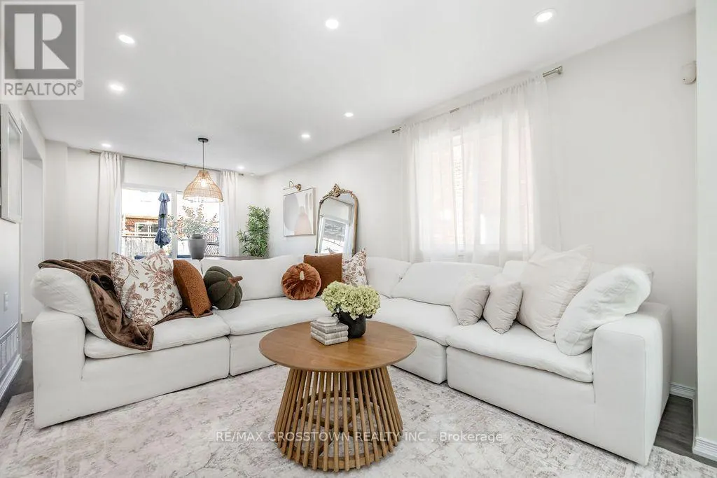 2134 TAGGART COURT