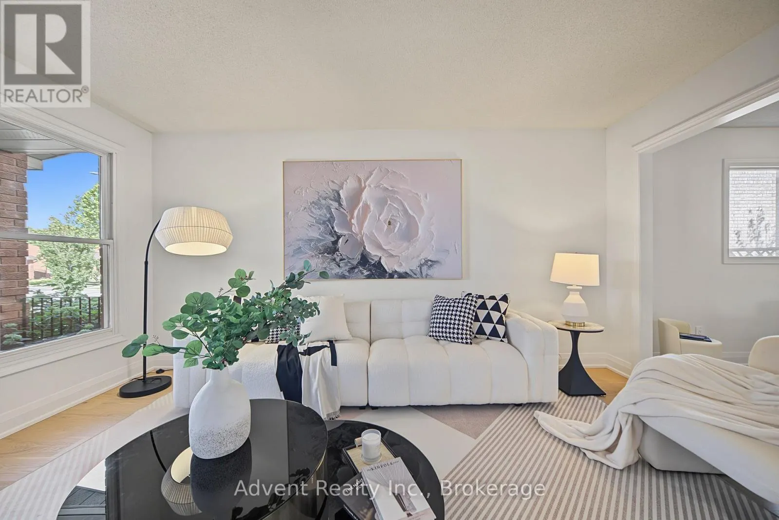 108 VALLEYWAY CRESCENT