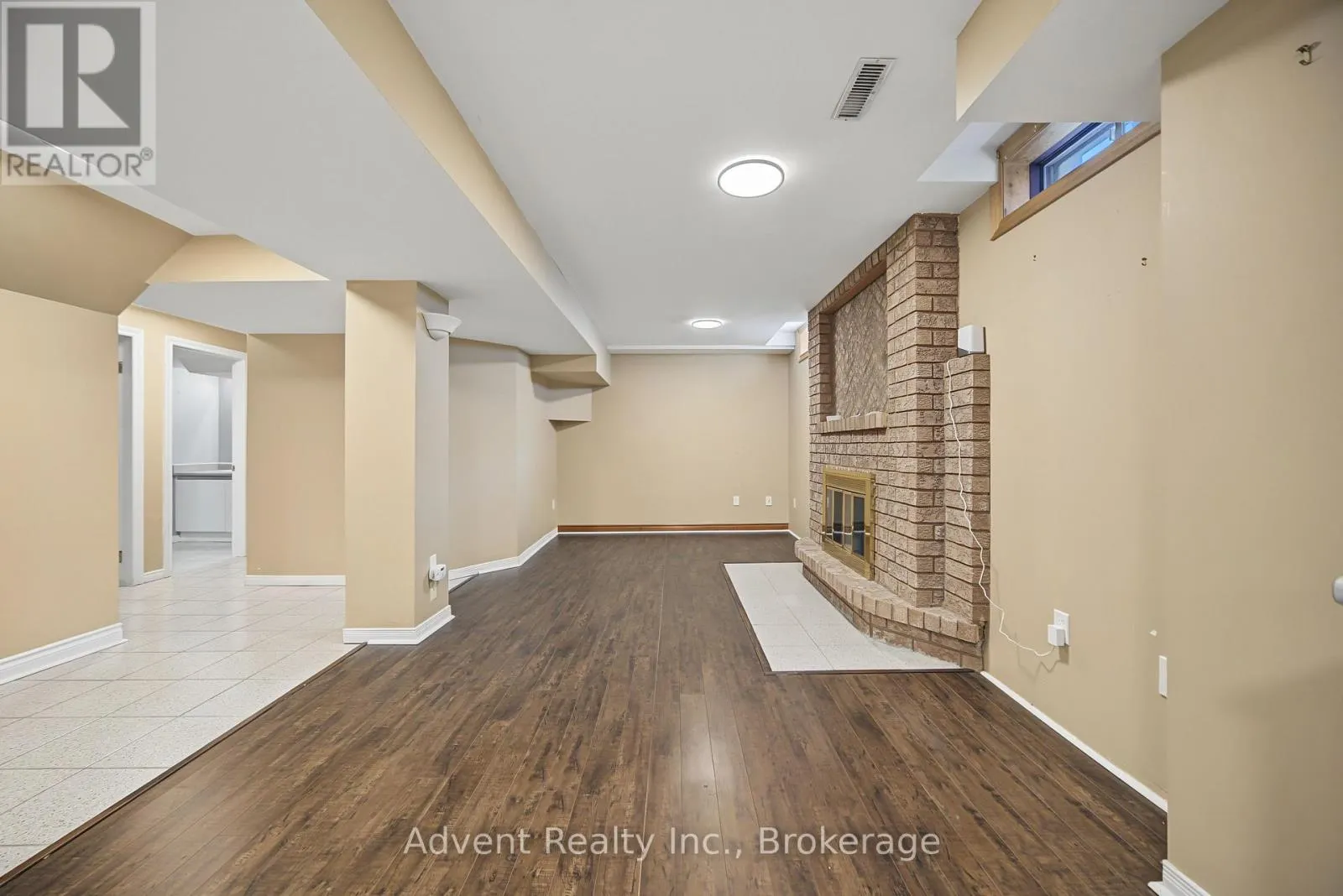 108 VALLEYWAY CRESCENT