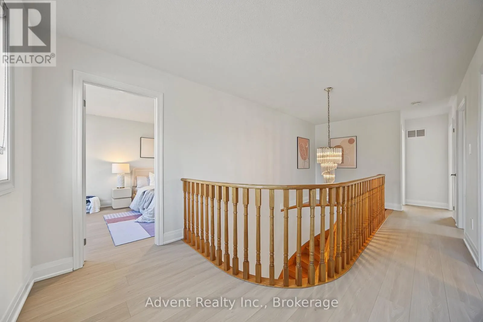 108 VALLEYWAY CRESCENT