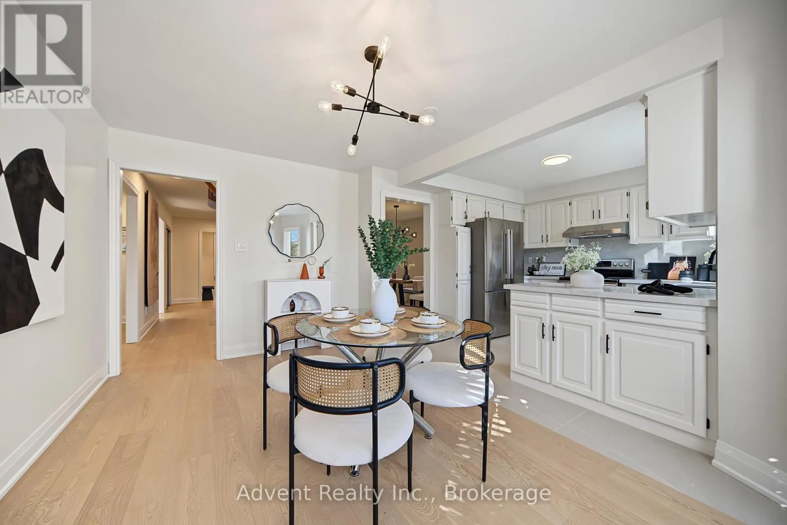 108 VALLEYWAY CRESCENT
